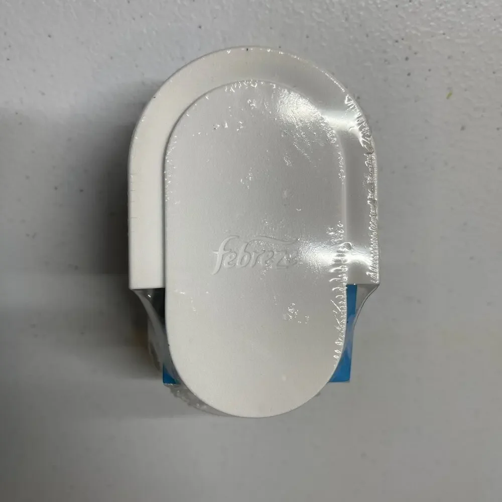FEBREZE Replacement Plug Alternating 2025 Air Freshner Oil Warmer (No Scent)